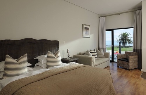 Walvis Bay House | Oyster Box Guesthouse