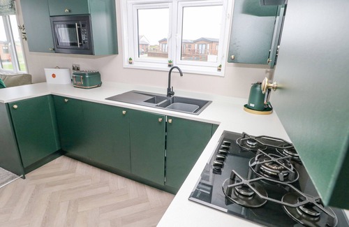 Hasguard Cross Cottage | OYSTER LODGE, pet friendly, character holiday cottage in Little Haven