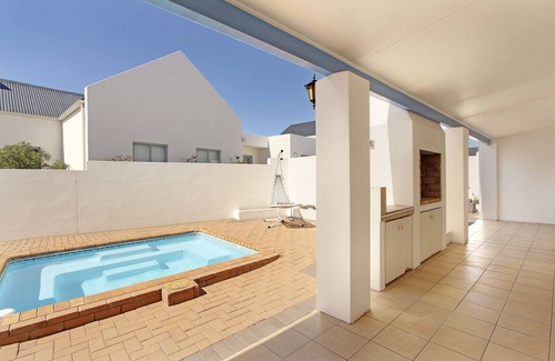 Langebaan House | Oyster Retreat - Four Bedroom House, Sleeps 8