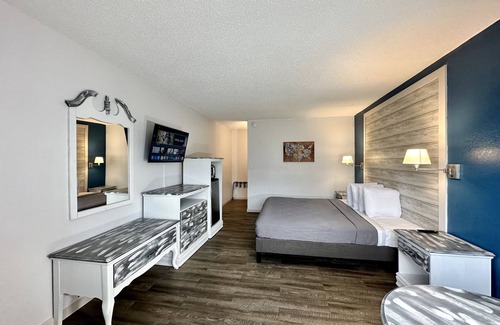 Osage Beach Hotel | Ozark Inn & Suites