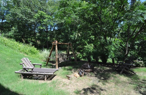 Branson Cedars Cabin | Ozark Legends Lodge- Lg Game Rm, Private Hot tub; 1 Mile to Thunder Ridge