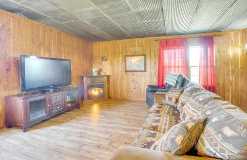 Everton House | Ozark Mtn Views Secluded Everton Retreat