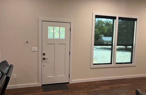 Jasper House | Ozark Vista Retreat - A one bedroom, pet friendly space with a fantastic view!