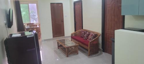 Raiwala Apartment | OZY Homestay