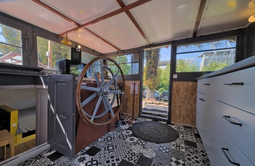 Nouvelle Ville Apartment | Péniche MaPensée