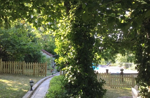 Thenon House | Périgourdine ideal for large family, swimming pool, garden