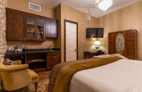 Navasota Hotel | PA Smith Hotel