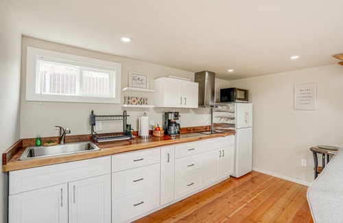 Pacheco Apartment | Pacheco/Martinez Studio: 22 Mi to Dtwn Oakland!
