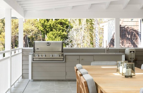 Palm Beach House | Pacific View by Palm Beach Holiday Rentals