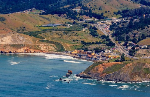 Sharp Park Apartment | Pacifica Ocean Entire Home - near Half Moon Bay, San Francisco & (SFO)