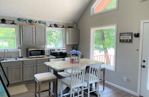 Counce Cabin | Paddlefish on the Tennessee River
