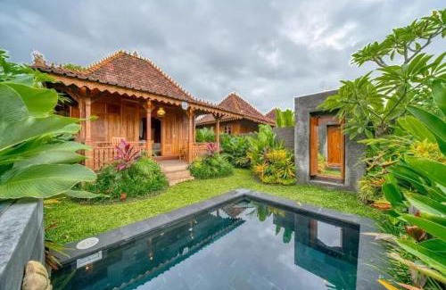 Mambal Bed & Breakfast | Padiku Villa Semana Private Pool