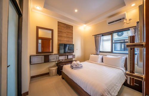 Legian House | Padma Lodge Legian