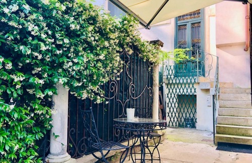 Historic Centre Apartment | Padua Center - Clock Tower Flat! x3