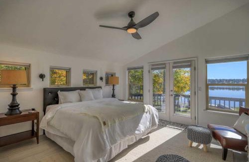 Pagosa Springs House | Pagosa Lakefront Home with Hot Tub, AandC, and Canoe!
