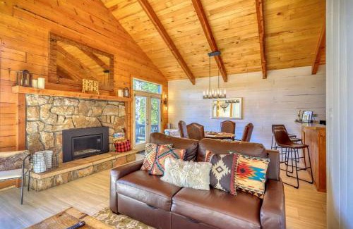 Pagosa Springs House | Pagosa Lakefront Home with Hot Tub, AandC, and Canoe!