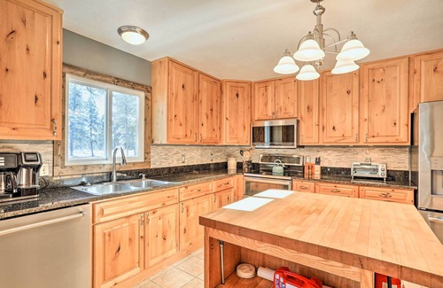 Pagosa Springs House | Pagosa Springs Gem w/Yard, Decks + Mtn Views!