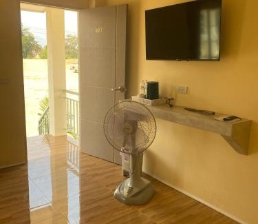 Pai House | Pai Fields Good