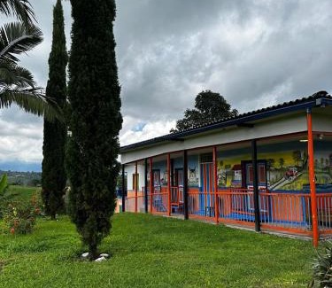 Filandia Hotel | Paisaje Cafetero Hotel Con Piscina y desayuno - Filandia