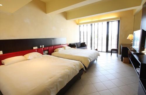 Maeganeku Hotel | Palace In Moon Beach