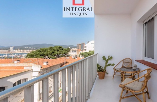 Palamos Apartment | Palamós Moonlight Apartment