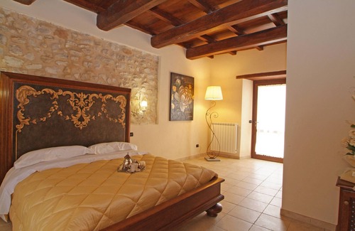 Precetto Other | Palazzo del Papa Agriturismo