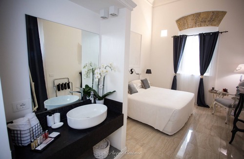 Castellammare House | Palazzo del Poeta