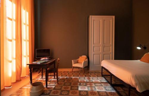 Centro Storico House | PALAZZO GARZIA - Dimora storica