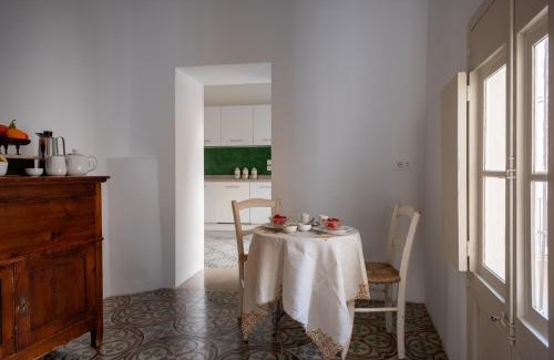 Centro Storico House | PALAZZO GARZIA - Dimora storica