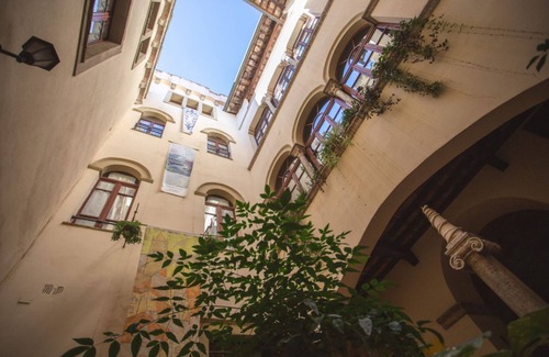 Massa Marittima Apartment | Palazzo Malfatti - Appartamento deluxe con vista Piazza Garibaldi