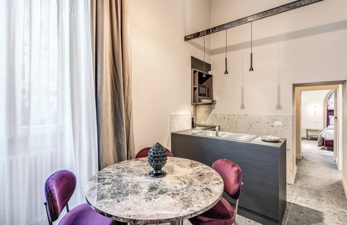 Rione XI Sant'Angelo Condo | Palazzo Ottavia-Maison D'Art Collection