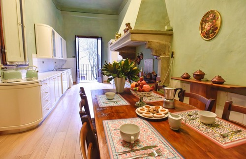 Siena Historical Center Apartment | Palazzo Pannilini-Historical residence