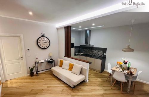 Castel Sant'Elia Bed & Breakfast | Palazzo Raffaella Casa vacanze