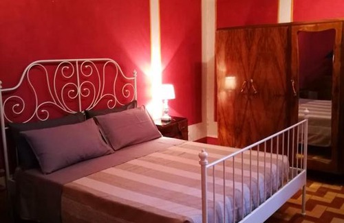 Trevi House | Palazzo Valenti - Camere in palazzo rinascimentale