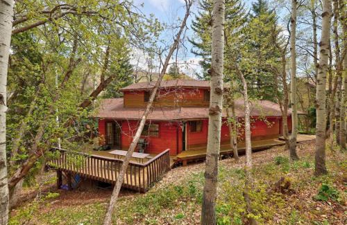 Sundance House | Palisade Pines Mountain Cabins Utah