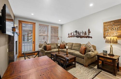 Olympic Valley Apartment | Palisades Tahoe Lodge Rentals Premium Two Bedroom #700