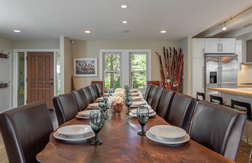 Olympic Valley House | Palisades Tahoe Paradise - Hot Tub