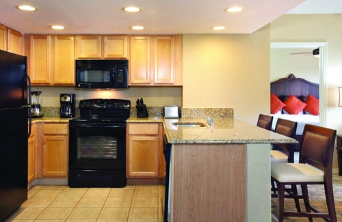 Survey Creek Resort | Palm-Aire Resort 2bdr