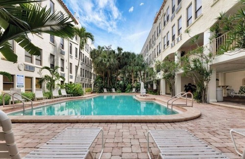 Palm Beach - West Palm Beach Apartment | Palm Beach island 1br apartment