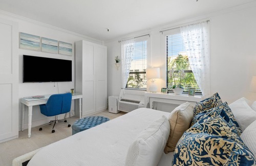 Palm Beach - West Palm Beach Hotel | Palm Beach Little Gem