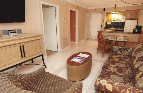 Palm Beach Shores Resort | Palm Beach Shores Ocean Front Resort, Singer Island One Bedroom ~ Valet Parking