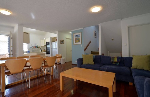 Rockingham House | Palm Beach Waterfront
