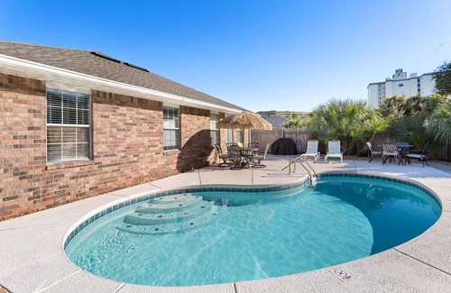 Fort Walton Beach - Destin House | Palm Breeze - Heated Private Pool, Deeded Beach Access, Free Beach Service!