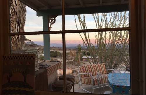 Palm Desert Cabin | Palm Desert Homestead Cabin, Best Views in Valley