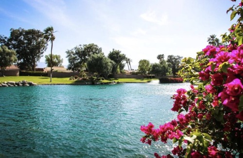 Palm Desert Condo | Palm Desert is beautiful! Front row views of the 6th Tee!