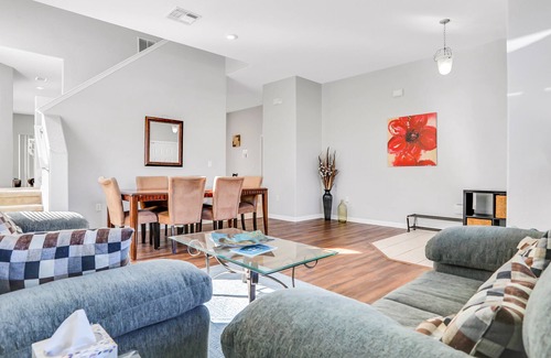 Marbella House | Palm-lined home with enclosed pool, game room, washer/dryer & AC - dog-friendly