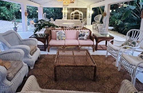 Homestead House | Palm Lodge, Historic House & Tropical Garden