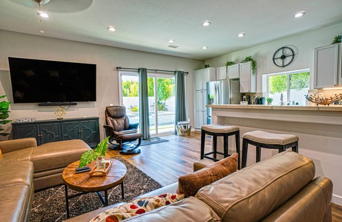 Vista Norte House | Palm Oasis: New Reno with Pool