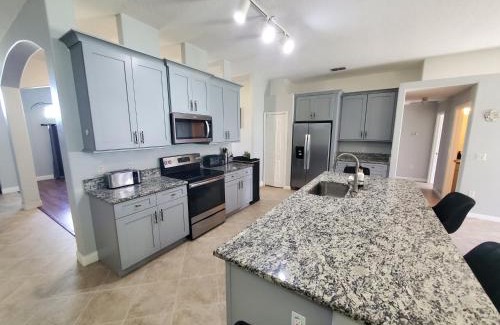 Palm Coast House | Palm Paradise