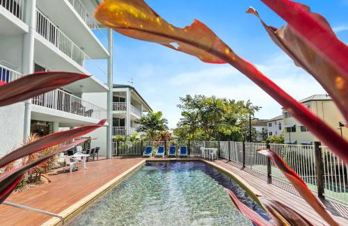 Trinity Beach Apartment | Palm & Sea Trinity Beach
